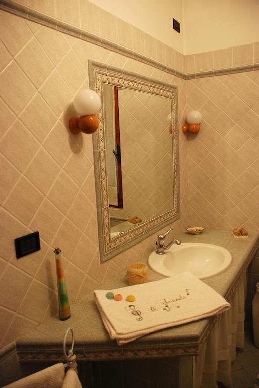 Bed And Breakfast Il Girasole Lamporecchio Værelse billede